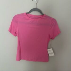 NWT ACTA Contour Seamless  Short Sleeve Bright Pink T Shirt Size Medium